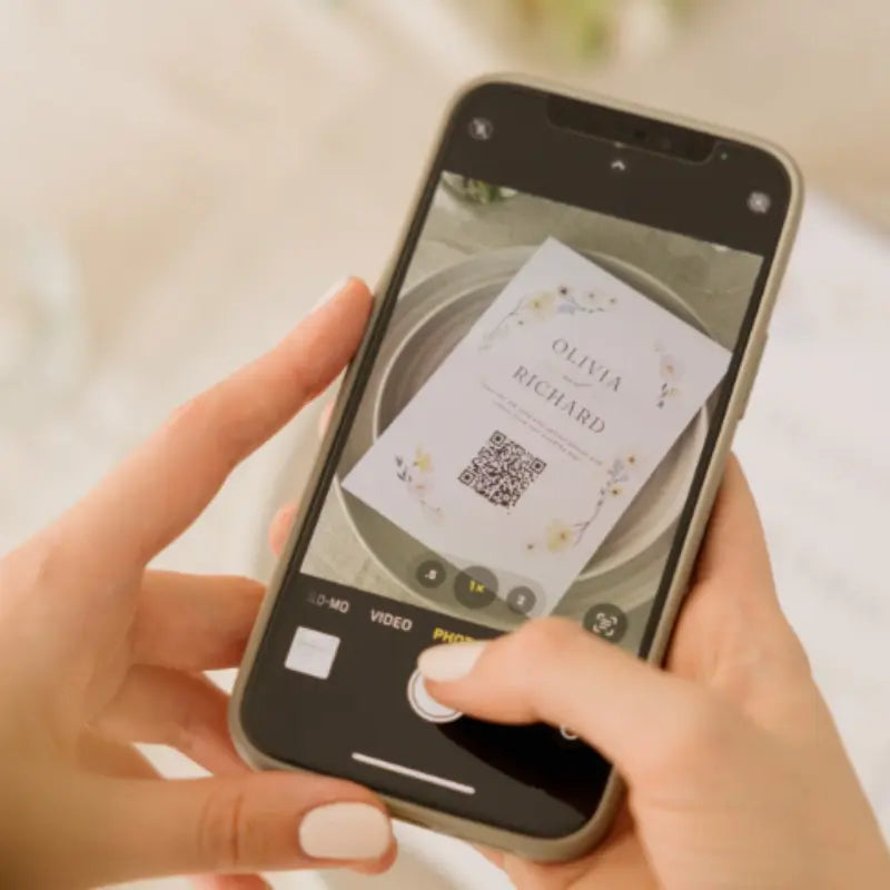 Collectez les photos et vidéos de vos invités sur une seule plateforme ! Keep memoriz